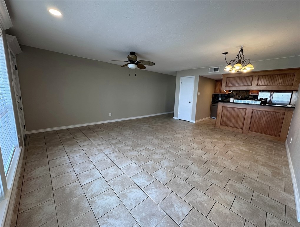 14801 Compass Street, Unit A15 Corpus Christi, TX 78418 - Photo 12 of 27