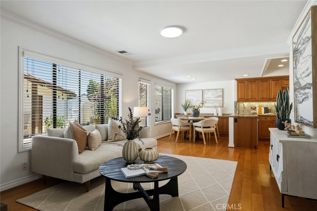 91 West Yale Loop Irvine, CA 92604 - Photo 13 of 55