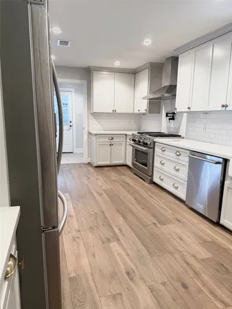 $6,000 | 13610 Taylorcrest Road, Houston, TX 77079