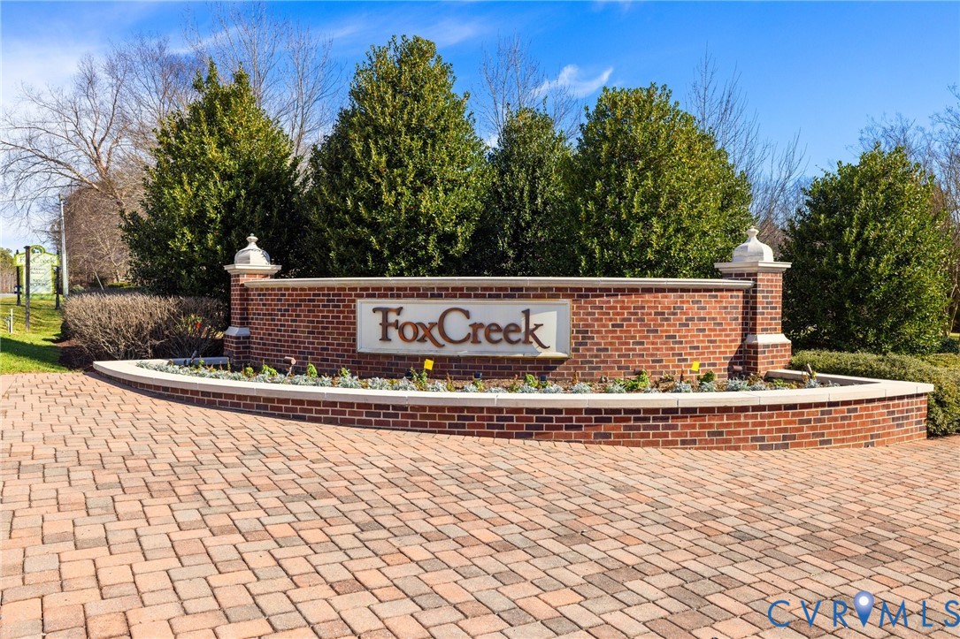 6454 Fennec Run Moseley, VA 23120 - Photo 13 of 23