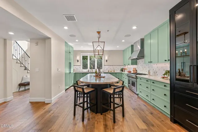 $1,480,000 | 108 South El Molino Avenue, Unit 106, Pasadena, CA 91101