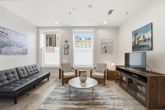 $365,000 | 315 Tremont Street, Unit 102, Galveston, TX 77550