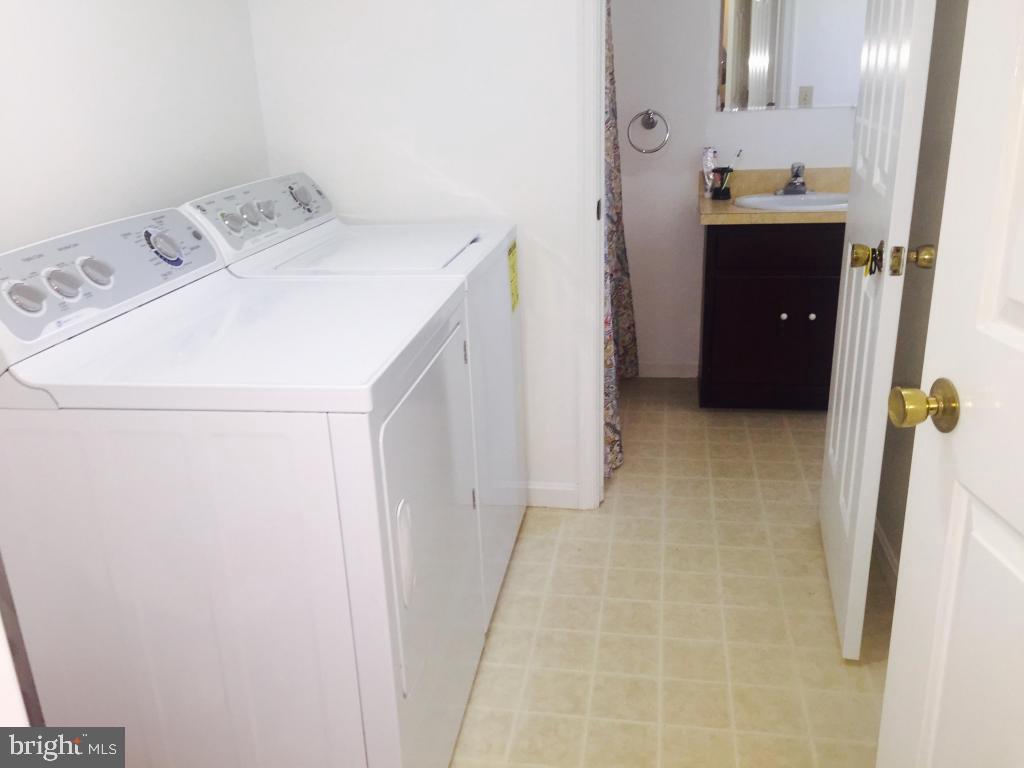569 Millcross Road Lancaster, PA 17601 - Photo 12 of 20