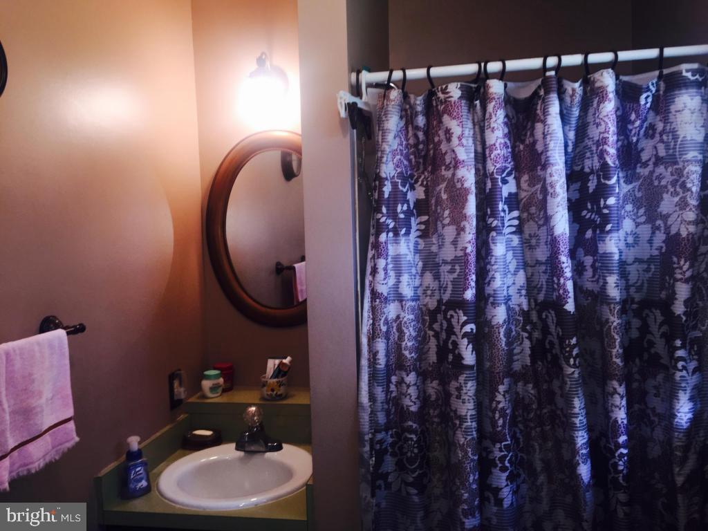 569 Millcross Road Lancaster, PA 17601 - Photo 16 of 20