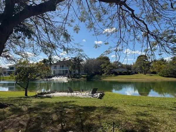 $4,500 | 11820 Southwest 69th Court, Pinecrest, FL 33156