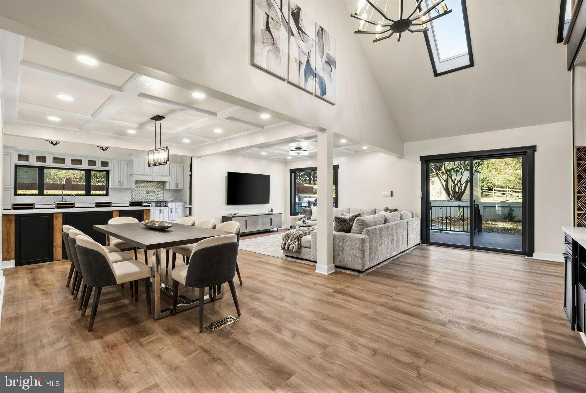 12206 Cleghorn Road Cockeysville, MD 21030 - Photo 8 of 84 Great Room with virtual staging