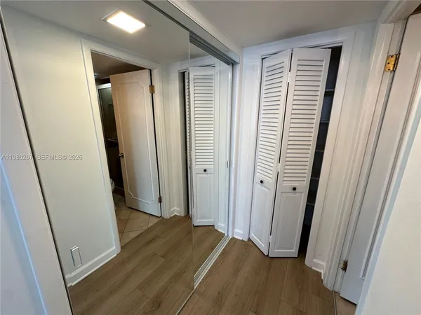 $3,800 | 6039 Collins Avenue, Unit 1136, Miami Beach, FL 33140