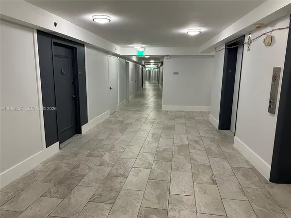 $3,800 | 6039 Collins Avenue, Unit 1136, Miami Beach, FL 33140