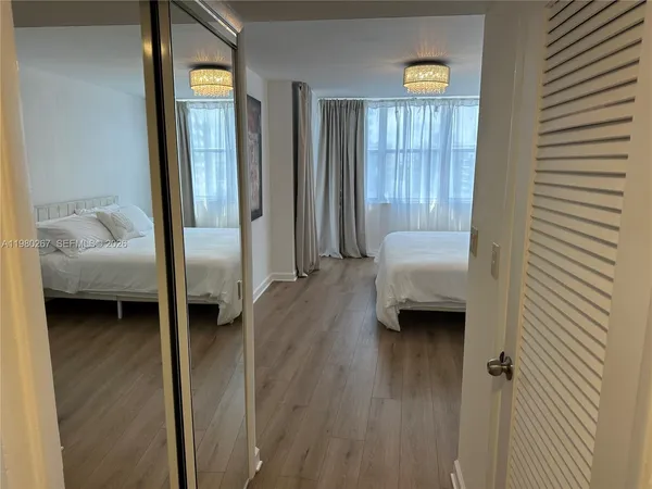 $3,800 | 6039 Collins Avenue, Unit 1136, Miami Beach, FL 33140