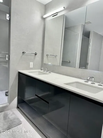 $5,000 | 30 Melrose Terrace, Unit 404, Long Branch, NJ 07740