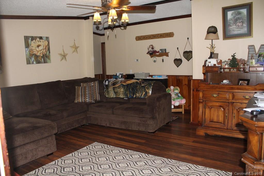 127 Poteat Road Morganton, NC 28655 - Photo 6 of 16 Gallery Image 6