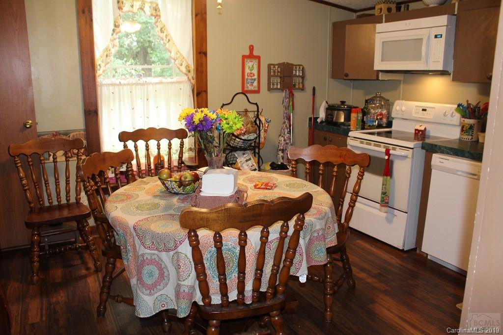 127 Poteat Road Morganton, NC 28655 - Photo 8 of 16 Gallery Image 8