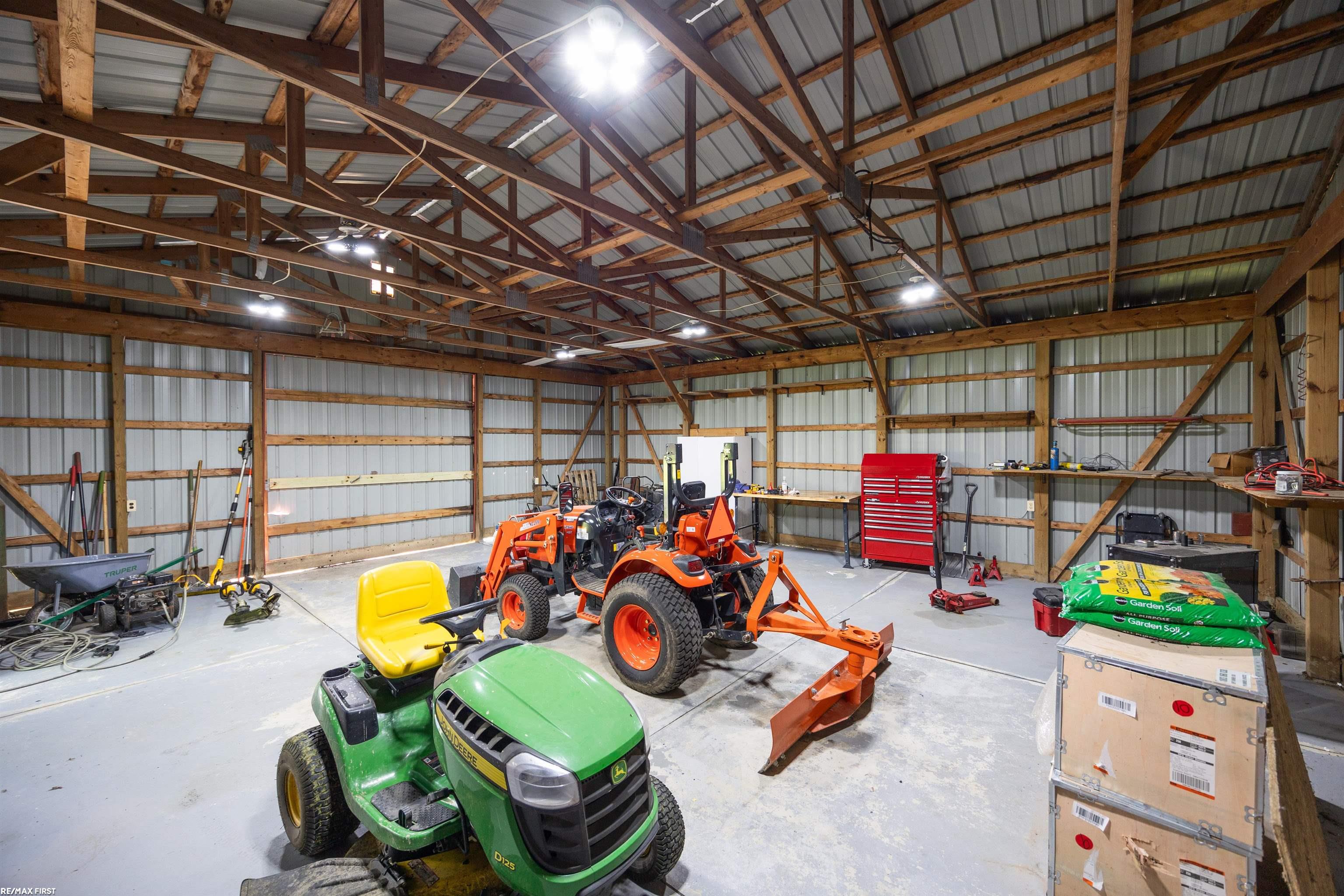 74201 McFadden Road Armada, MI 48005 - Photo 29 of 40