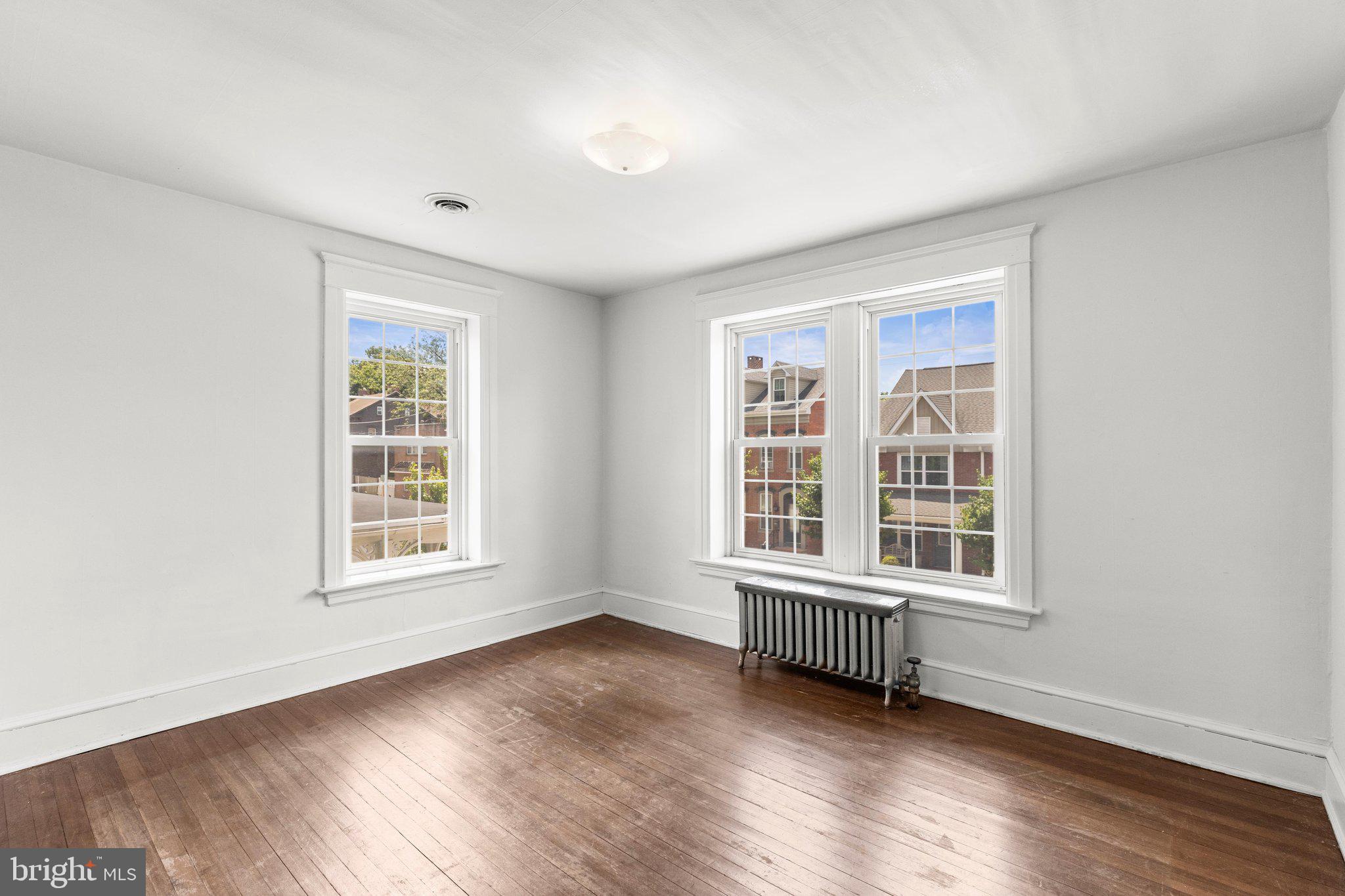 228 Baltimore Street Hanover, PA 17331 - Photo 33 of 57