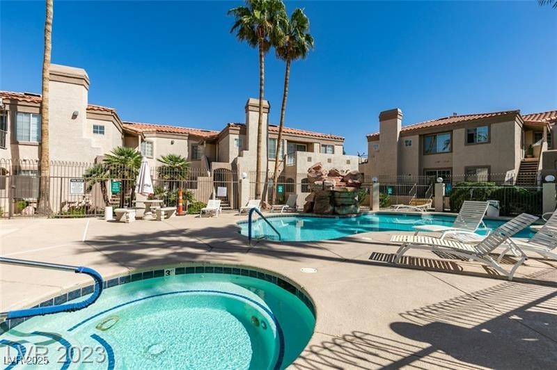 1851 Hillpointe Road, Unit 1023 Henderson, NV 89074 - Photo 3 of 15 Community pool