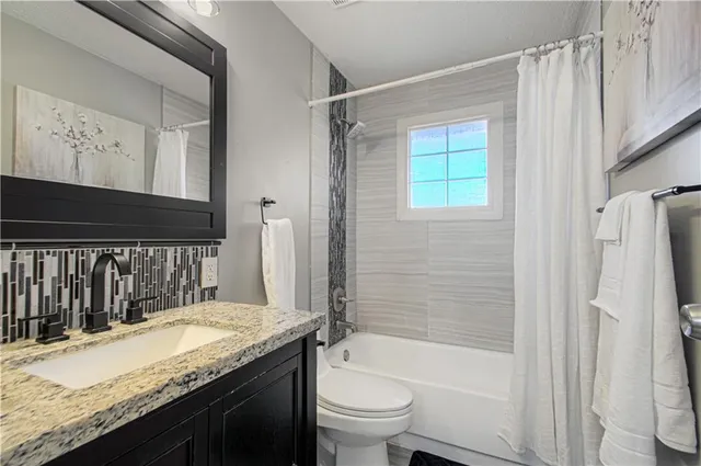 $195,000 | 10912 Mckinley Drive, Kansas City, MO 64134