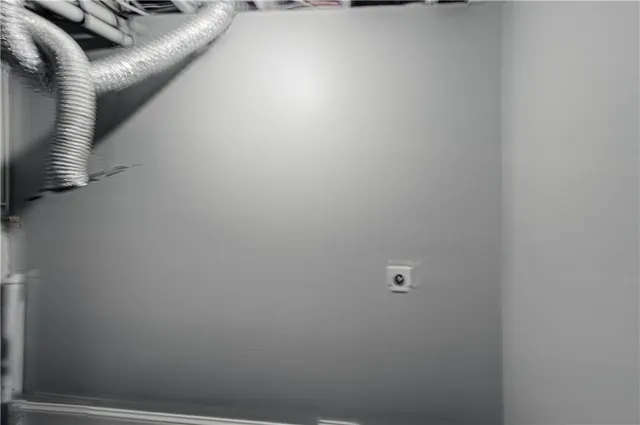 $195,000 | 10912 Mckinley Drive, Kansas City, MO 64134