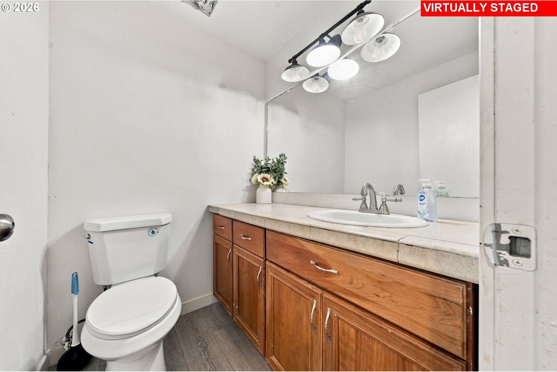 13075 Southwest Timara Lane Portland, OR 97224 - Photo 22 of 34 Bathroom