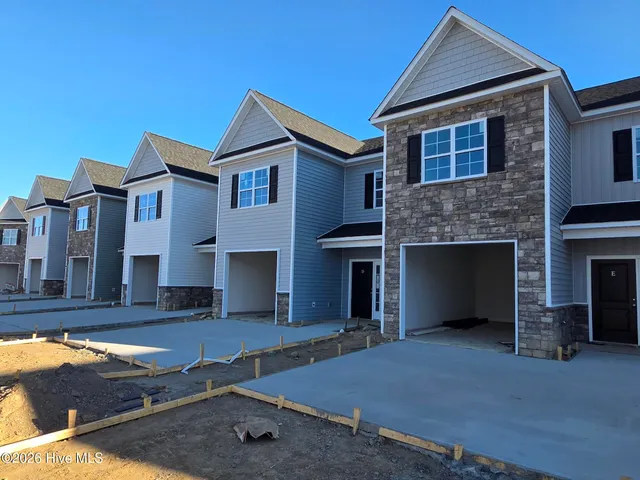 $275,000 | 2001 Newbury Way, Unit E, Greenville, NC 27834