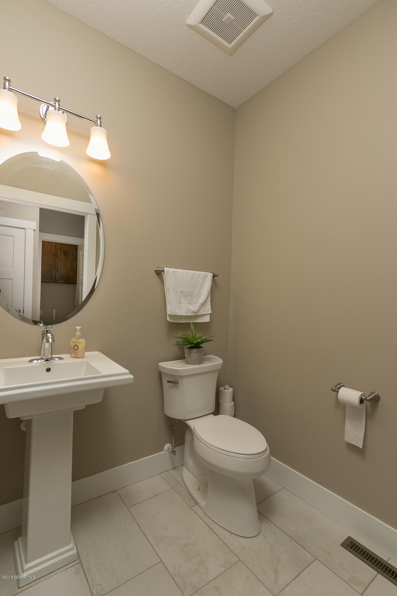 1901 Alder Lane Northwest Rochester, MN 55901 - Photo 16 of 35 Gallery Image 16