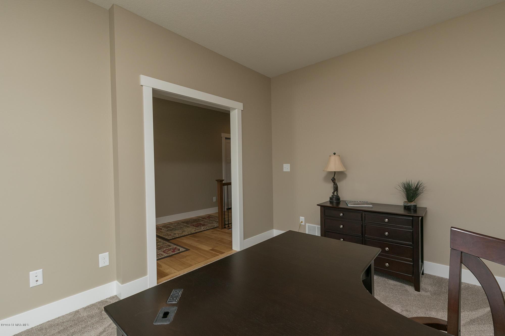 1901 Alder Lane Northwest Rochester, MN 55901 - Photo 25 of 35 Gallery Image 25