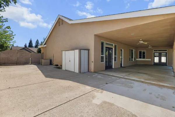 $679,900 | 3052 Clear Water Court, Redding, CA 96002