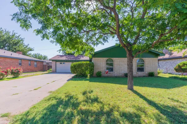 $235,000 | 8203 Lamount Drive, Amarillo, TX 79110