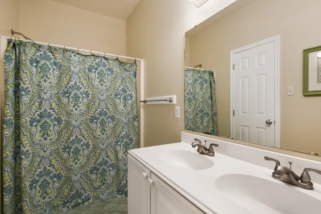 $995,000 | 2438 Bluewater Highway, Surfside Beach, TX 77541