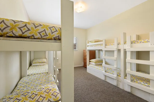 $995,000 | 2438 Bluewater Highway, Surfside Beach, TX 77541