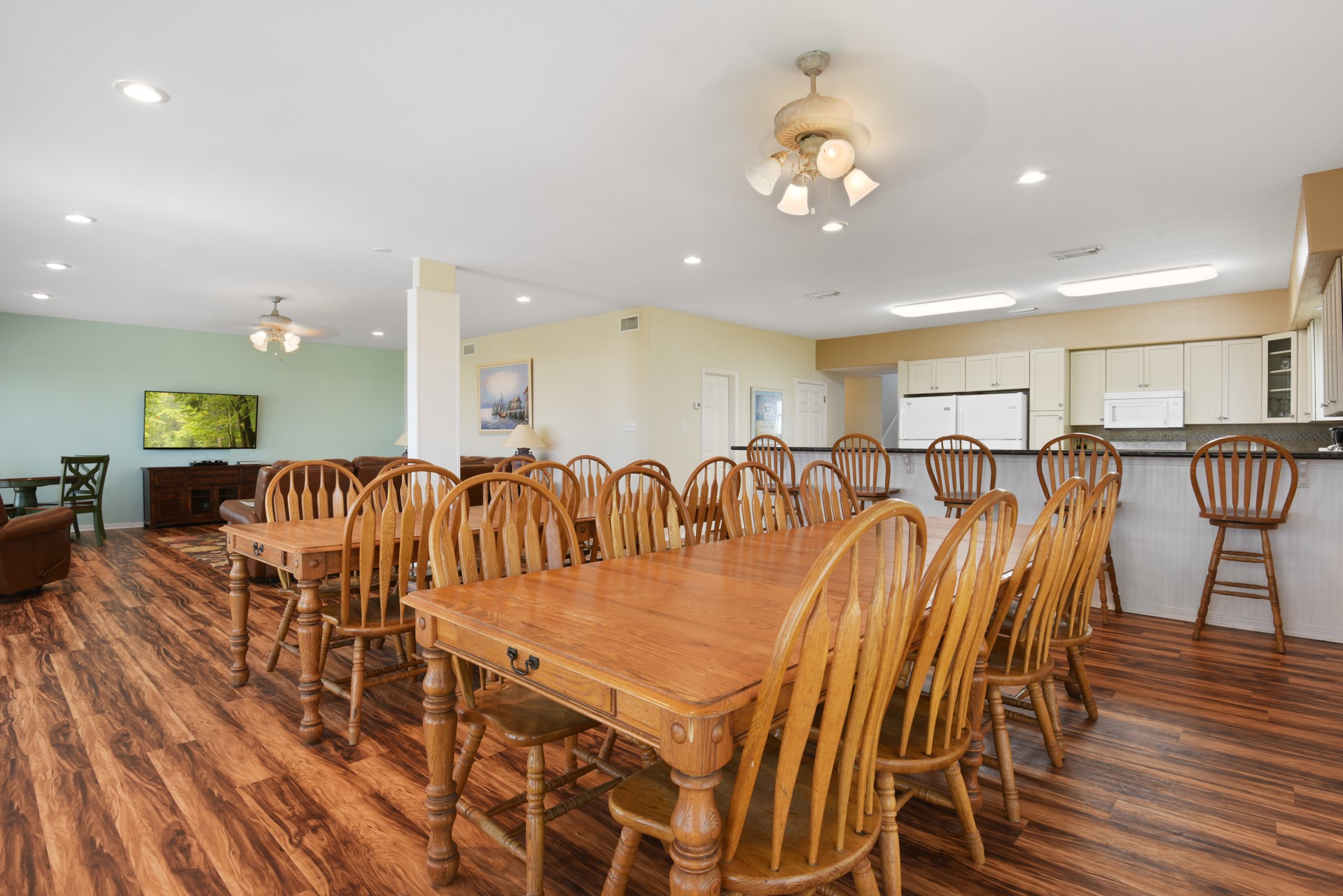 2438 Bluewater Highway Surfside Beach, TX 77541 - Photo 10 of 31