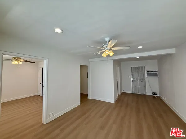 $1,995 | 221 South Kenwood Street, Unit 6, Glendale, CA 91205