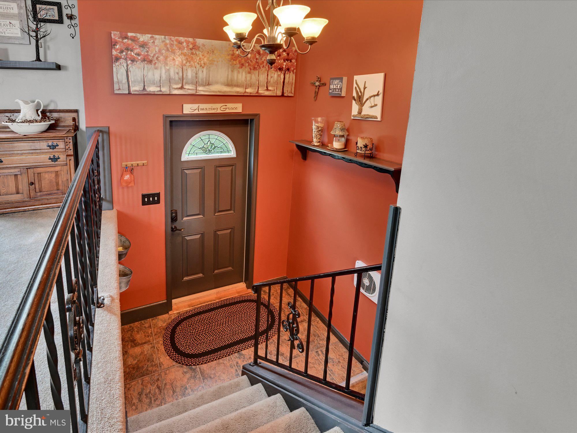 4127 Millbrook Road Mount Joy, PA 17552 - Photo 4 of 33 Gallery Image 4