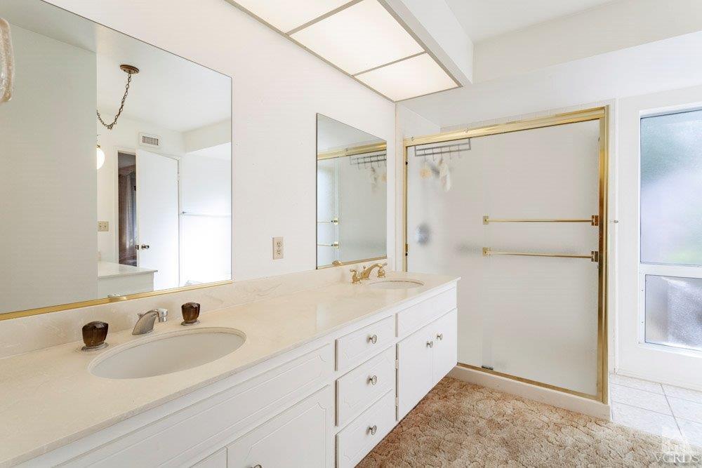 4306 Avenida Simi Simi Valley, CA 93063 - Photo 5 of 34 Additional Photo