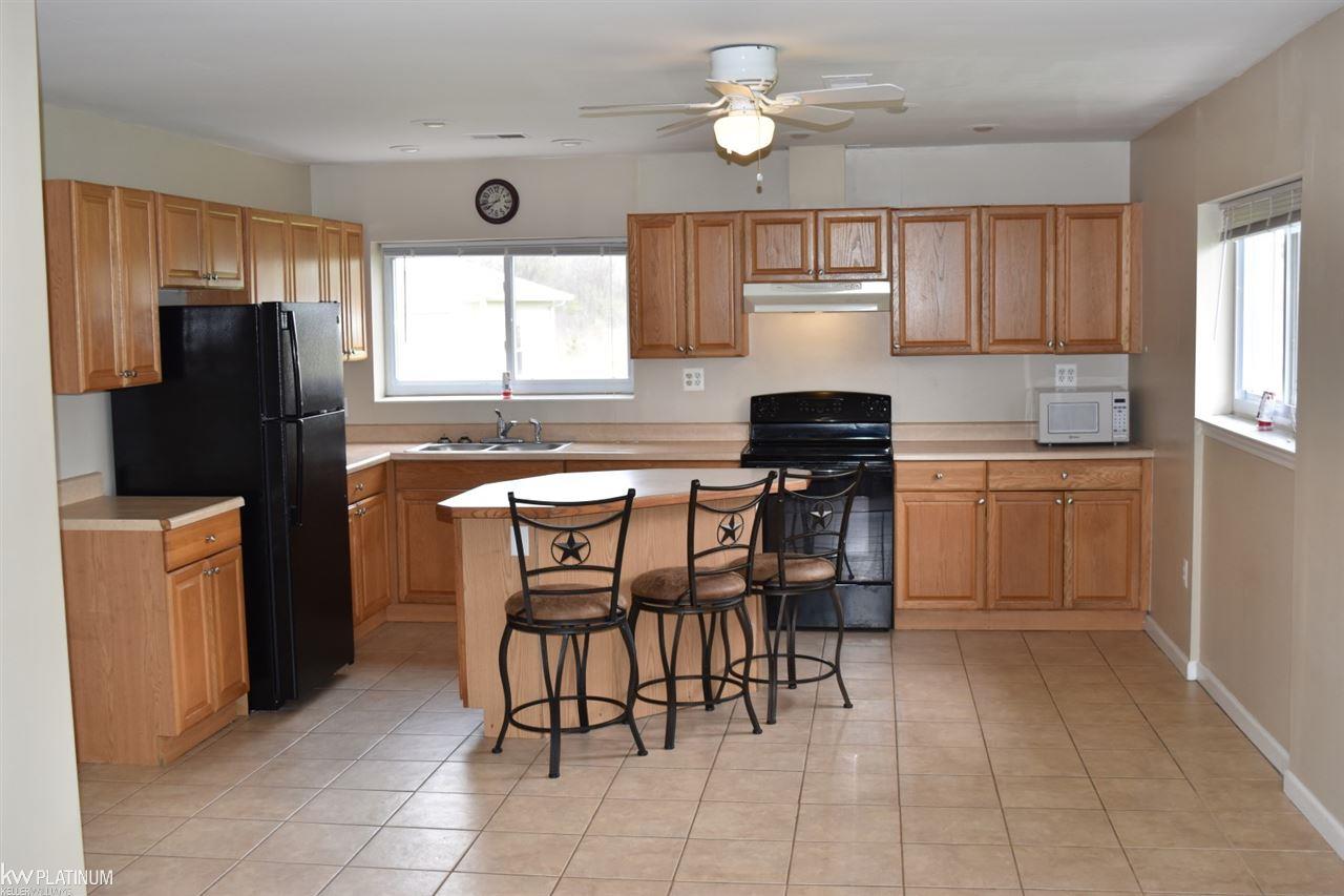 3552 Kilgore Road Avoca, MI 48006 - Photo 21 of 46 50039370-20.JPG