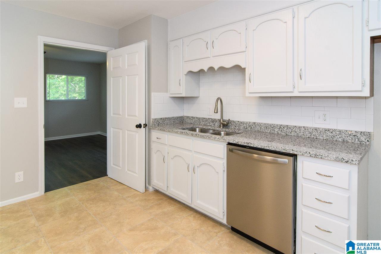 3829 South Shades Crest Road Birmingham, AL 35244 - Photo 16 of 50