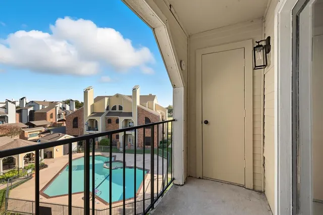 a view of an entryway