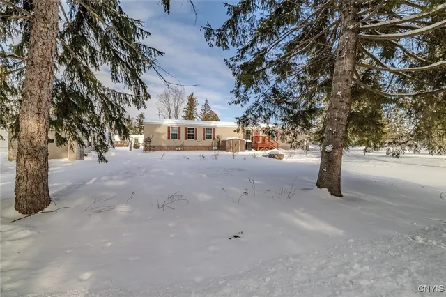 $89,900 | 21 Jetty Drive, Mentz, NY 13140