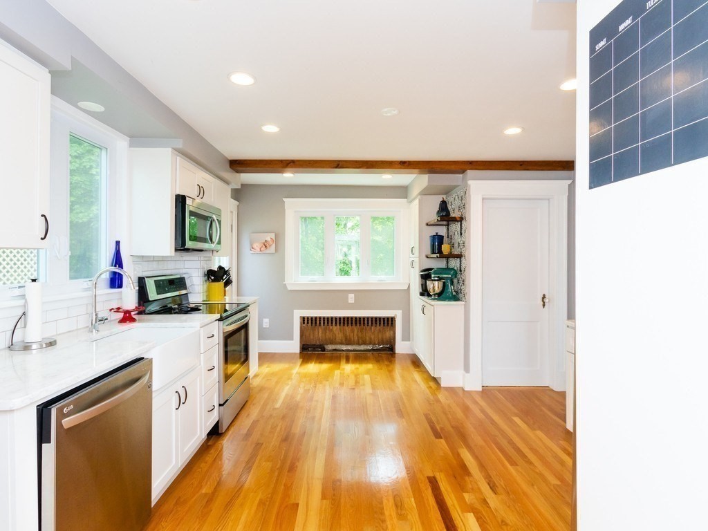 66 Bellevue Road Braintree, MA 02184 - Photo 5 of 27 Gallery Image 5