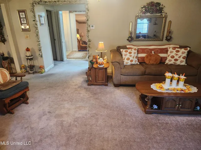 $325,000 | 951 Wetonga Lane, Hernando, MS 38632