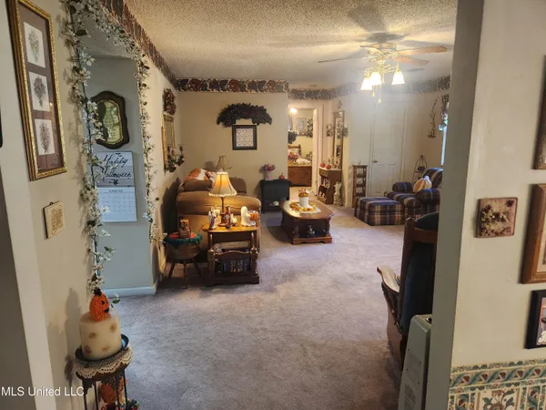 $305,900 | 951 Wetonga Lane, Hernando, MS 38632