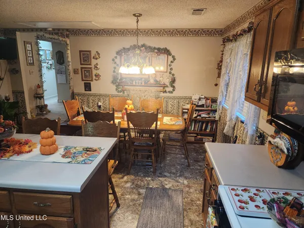 $305,900 | 951 Wetonga Lane, Hernando, MS 38632