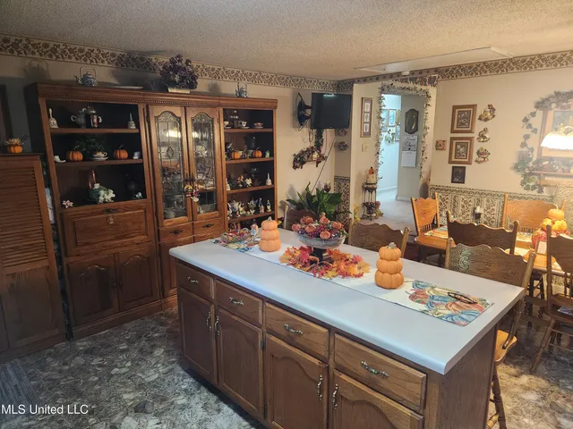 $325,000 | 951 Wetonga Lane, Hernando, MS 38632