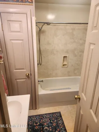 $305,900 | 951 Wetonga Lane, Hernando, MS 38632