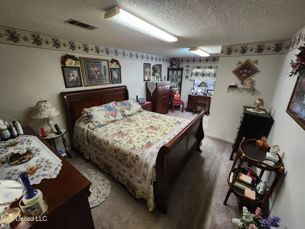 $305,900 | 951 Wetonga Lane, Hernando, MS 38632