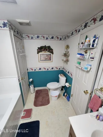 $305,900 | 951 Wetonga Lane, Hernando, MS 38632