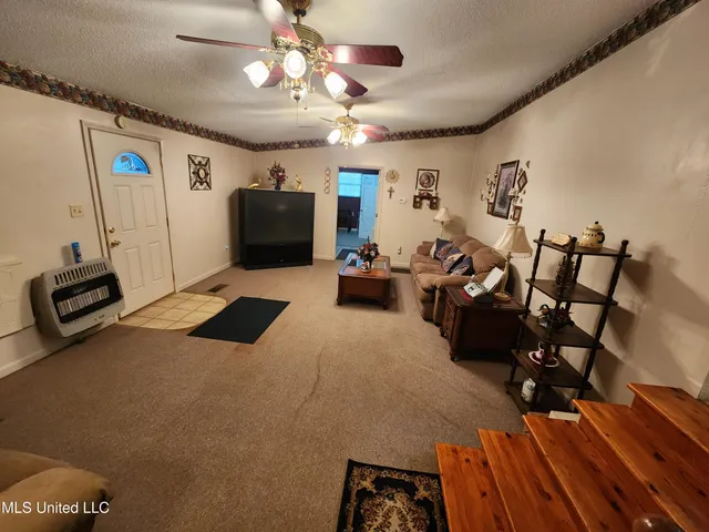 $325,000 | 951 Wetonga Lane, Hernando, MS 38632