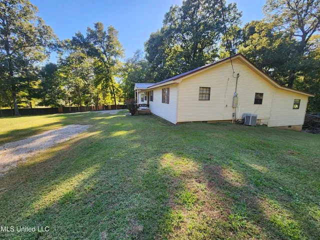$325,000 | 951 Wetonga Lane, Hernando, MS 38632