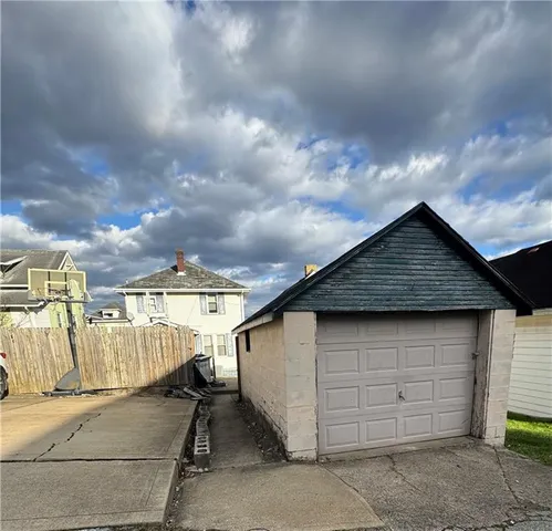 $70,000 | 444 Isabella Avenue, Charleroi, PA 15022