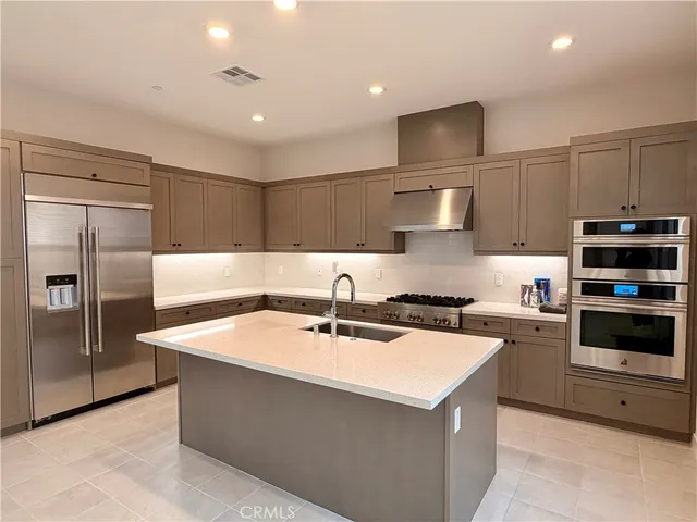 $6,000 | 280 Brackens, Lake Forest, CA 92630