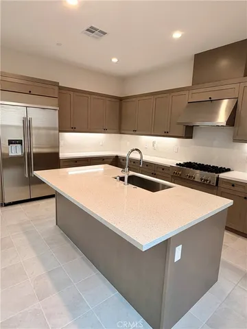 $6,000 | 280 Brackens, Lake Forest, CA 92630